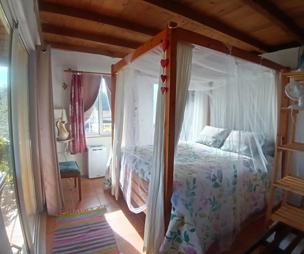 Bedroom 2, Casa da Casimira, Miranda do Corvo