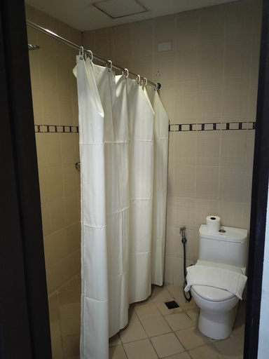 Bathroom 3, Whitewoods Convention and Leisure Hotel by SMS Hospitality, Silang