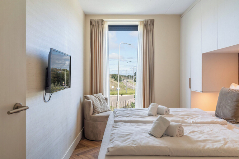 Room 2, Apartment With a Balcony and Dune Views, Zijpe
