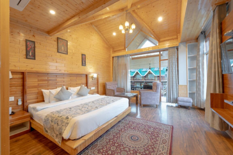 Bedroom 2, SNOW PEAK RETREAT & COTTAGES - MANALI (Centrally Heated), Kullu