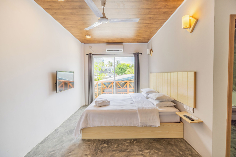 Bedroom 2, Bibee Surf, Kaafu Atoll
