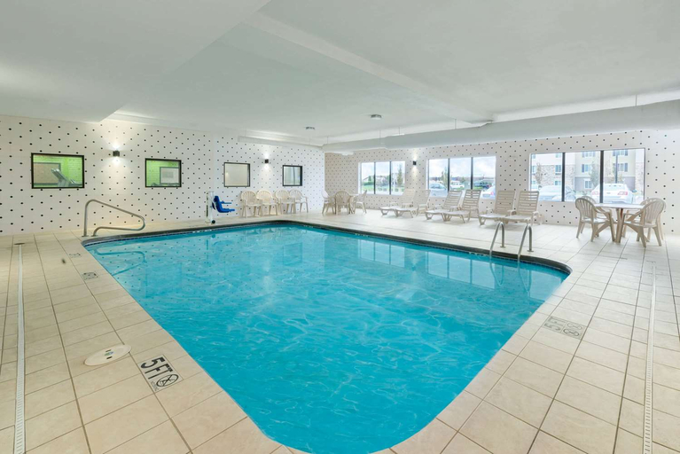 Sport & Beauty 3, City Express By Marriott Grove City, Franklin