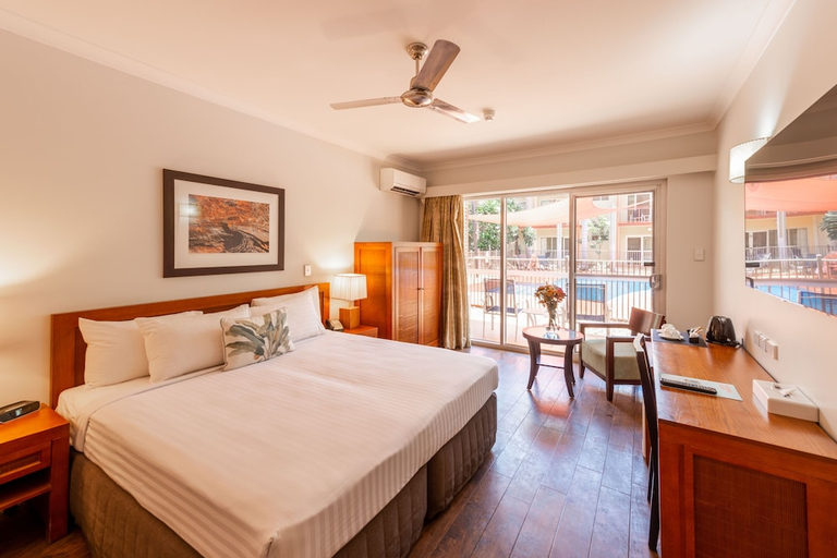 Bedroom 3, The Continental Hotel Broome, Broome