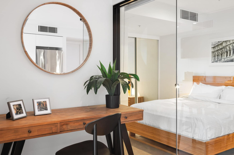 Room 3, Sleek Inner-city Flat in the Heart of Melbourne, Melbourne