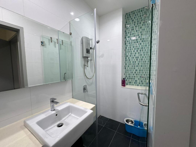 Bathroom 4, Highpark Suites in PJ, Kelana Jaya by Plush, Petaling Jaya