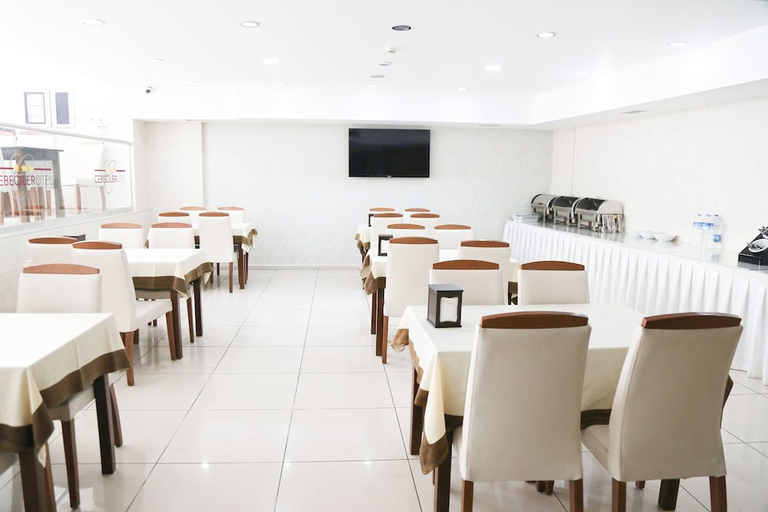 Food & Drinks 5, Cebeciler Otel, Merkez