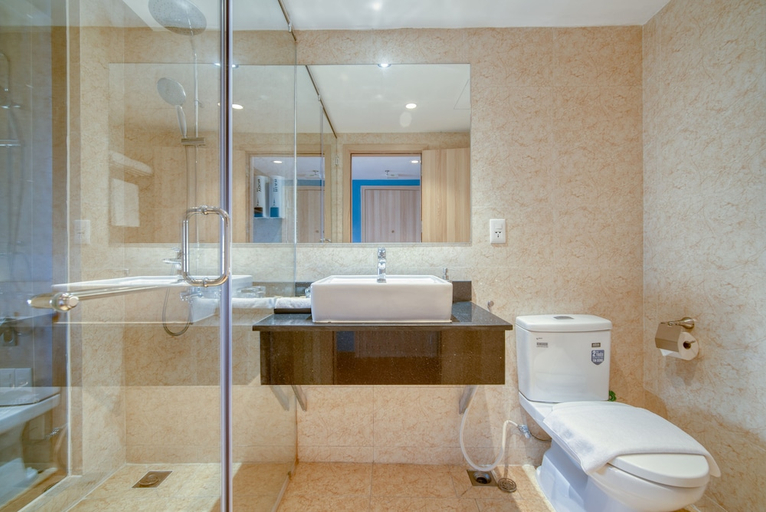 Bathroom 5, TK Nha Trang Hotel, Nha Trang