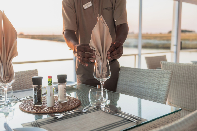 Restaurant 4, Chobe Princess By Mantis, Kabe