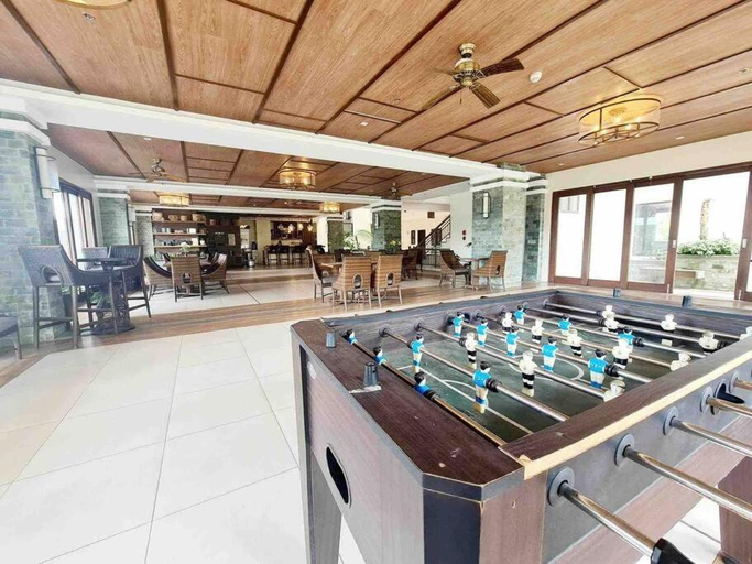Food & Drinks 4, Bristle Comfortable 2BR Condo with free parking, Baguio City