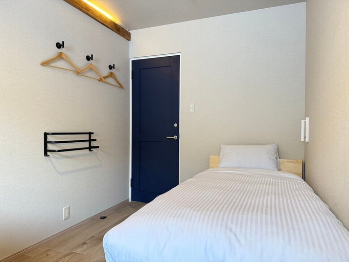 Bedroom 2, ChillSheep, Suzaka