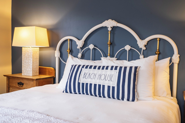 Bedroom 3, The Beach House Inn, York