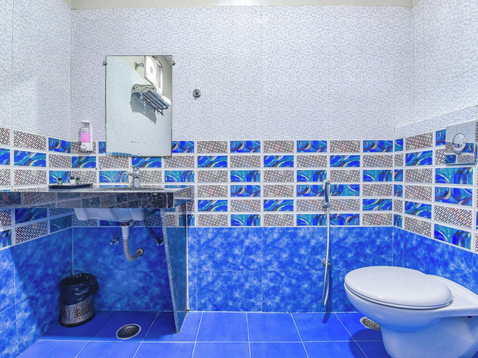 Bathroom 4, Hotel Harku Villa, Udaipur