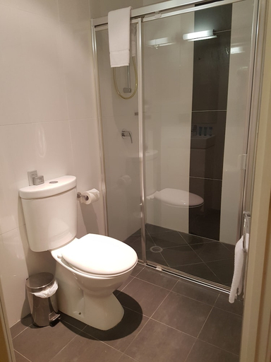 Bathroom 2, Hotel Chino, Brisbane