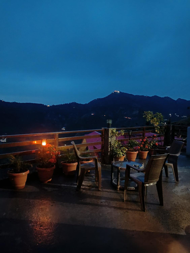Food & Drinks 4, Mountain and Peace, Shimla
