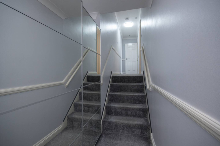 Room 3, in Bournemouth With 2 Bedrooms and 1 Bathrooms, Bournemouth