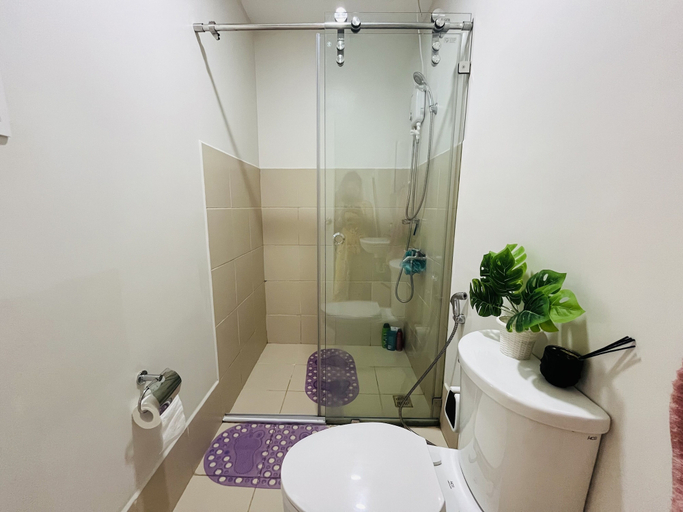 Bathroom 5, 1-bed - Sleeps 4 With High Rise City View, Cagayan de Oro City