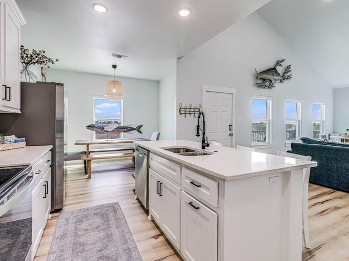 Private kitchen 3, Bay Breeze 3 Bedroom Home by RedAwning, Aransas