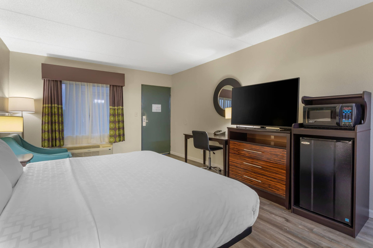 Bedroom 2, Clarion Pointe Kimball By Choice Hotels, Marion