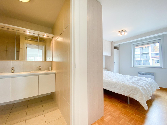 Bathroom 3, Apartment in Nieuwpoort-Bad by the Beach, West-Vlaanderen