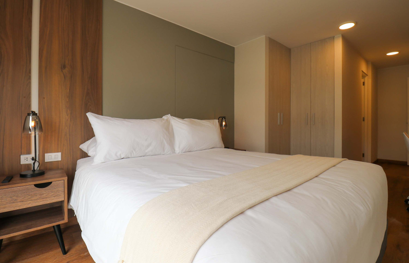Room 3, w Lovely 2BR w Balcony in Miraflores, Lima