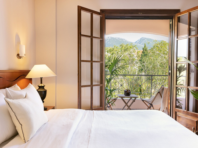 Bedroom 3, Grecotel LUXME Costa Botanica, Ionian Islands