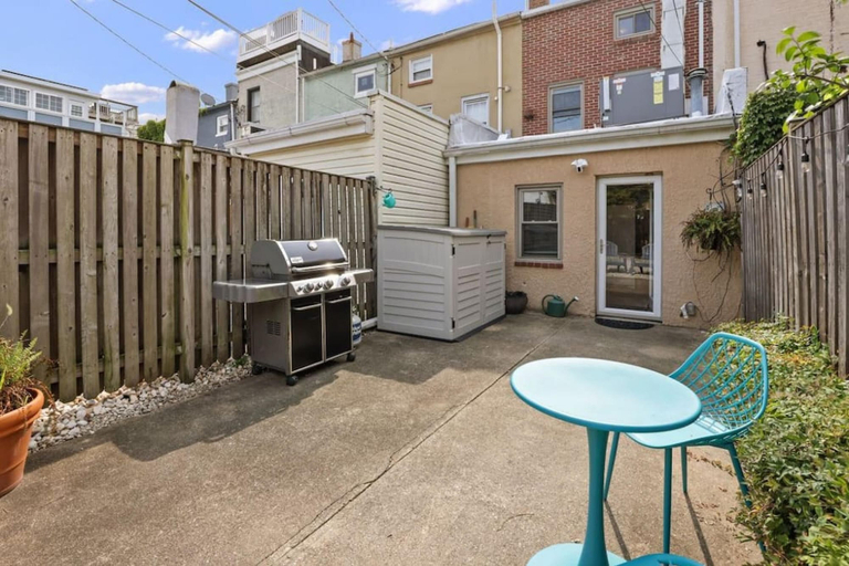 Room 5, Fells Point Fenced in Yard Weber Gas Grill, Baltimore