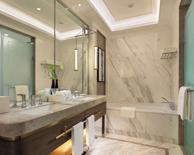 Bathroom 5, The Lixury Hotel -The Unbound Collection by Hyatt, Chongqing