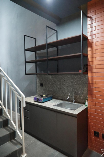 Others 4, Rizki Kost Exclusive II, Sleman