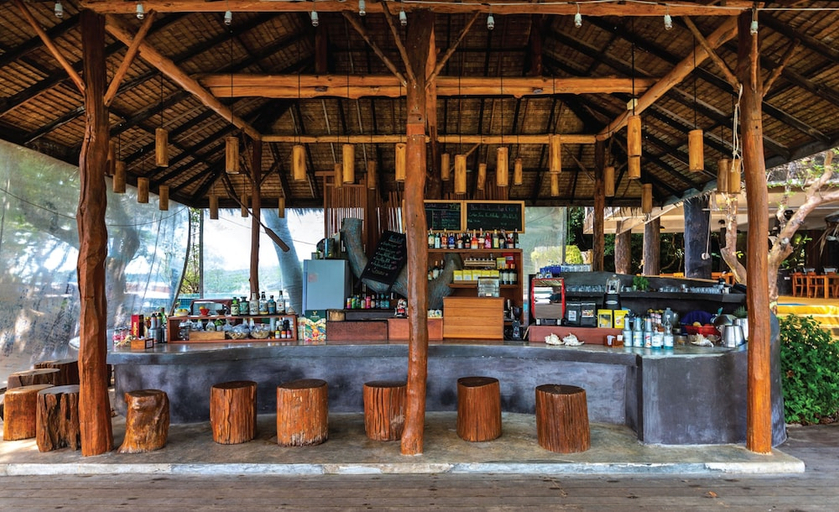 Food & Drinks 4, Captain Hook Resort, K. Ko Kut