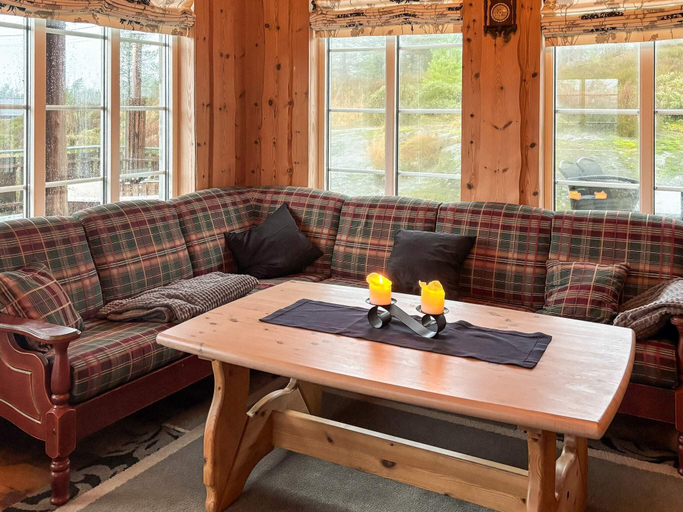 Others 5, person holiday home in BJELLAND-By Traum, Marnardal