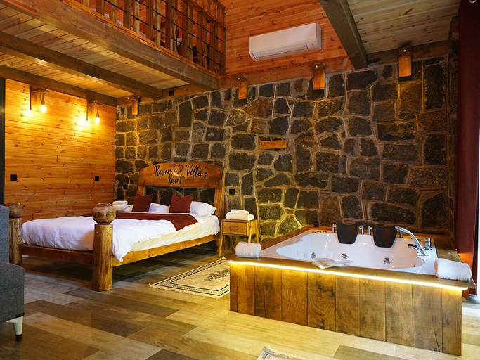 Bedroom 3, River Villas Resort Bungalow, Ardeşen