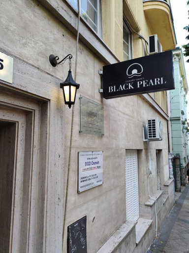 Exterior & Views 2, Black Pearl Luxury Suites, Belgrade