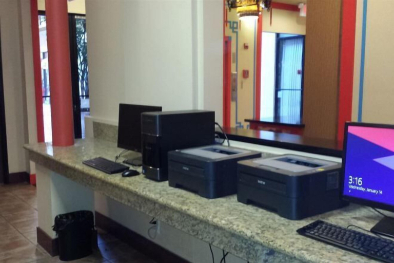 Business center, Best Western Plus Dragon Gate Inn, Los Angeles