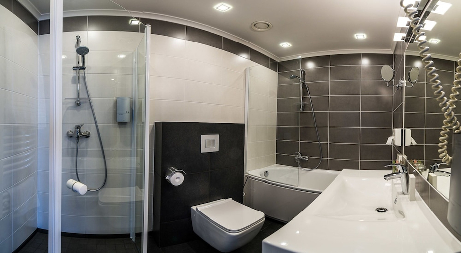 Bathroom 3, Amrita Hotel, Liepaja