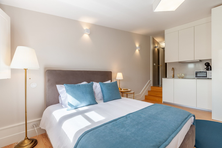Room 2, Living Valverde Studio Azul - Minho s Guest, Braga