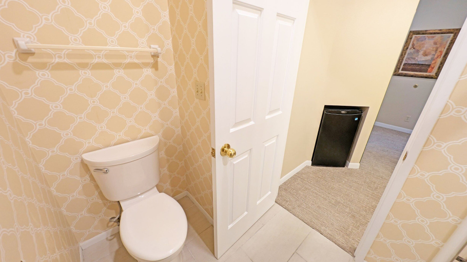 Bathroom 3, Mt Bachelor Village 328 2 Bedroom Condo, Deschutes