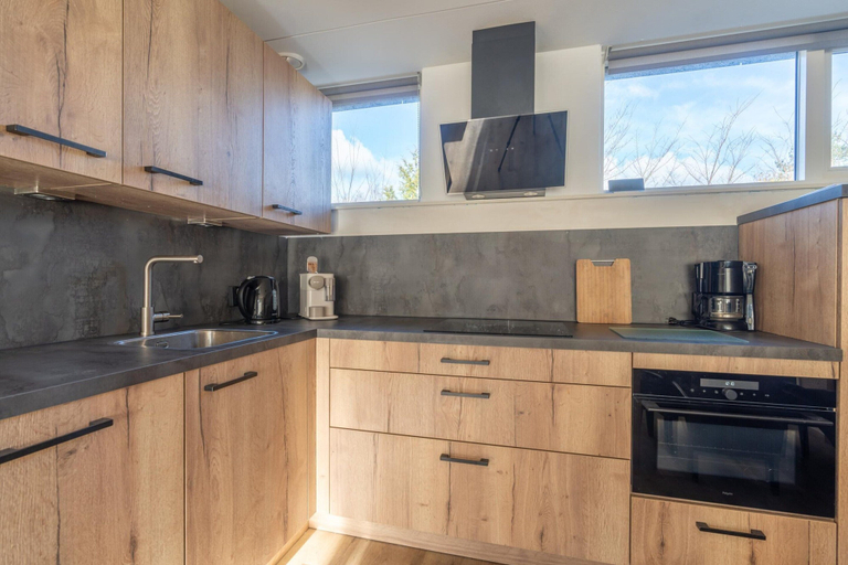 Private kitchen, Tastefully Furnished Detached Bungalow for 5 People, Texel