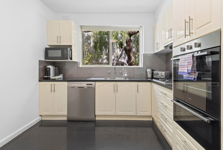 Private kitchen 2, Charming Inner-city Stay- Space, Style & Location, Melbourne