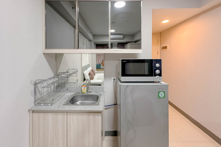 Others 4, Best View Studio (No Kitchen) with Good Design at Benson Supermall Mansion Apartment By Travelio, Surabaya
