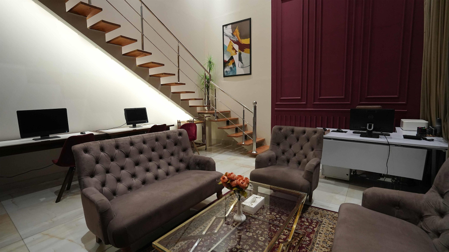 Business center, Best Western Plus Grand Hotel Multan, Multan