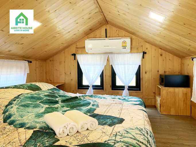 Bedroom 2, 2 Tiny Houses on Koh Lanta Only 2 Minutes Walk to the Beach, Ko Lanta