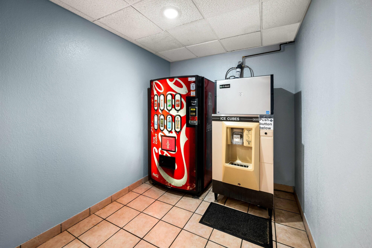 Food & Drinks 5, Quality Inn Bulls Gap, Greene