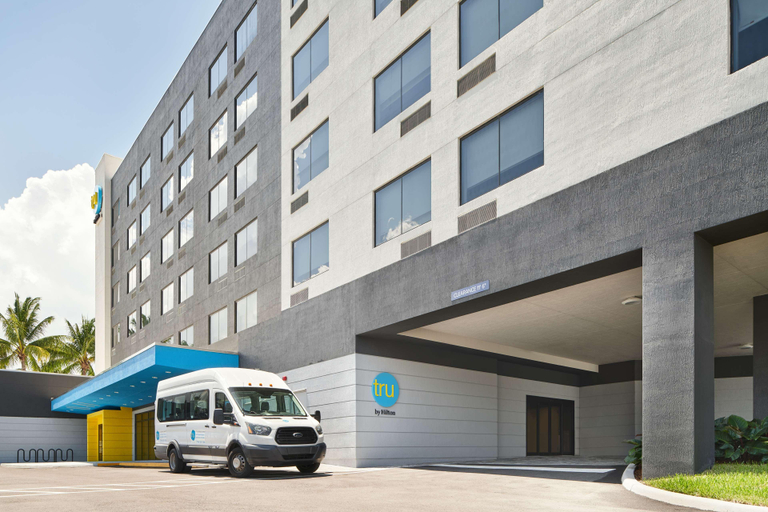 Exterior & Views 2, Tru By Hilton Ft. Lauderdale Airport, Broward