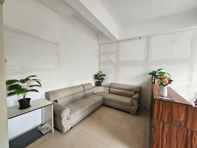 Living area 4, Sans Square Hotels Thiruvananthapuram, Thiruvananthapuram