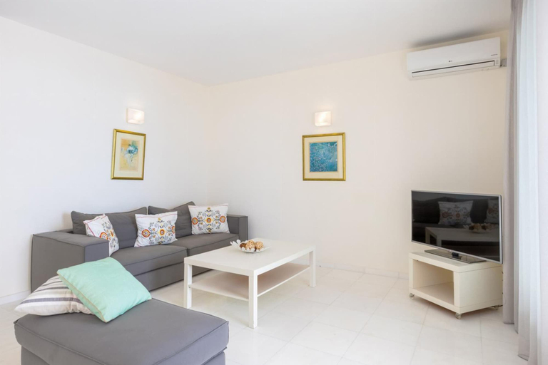 Others 5, Villa Penelope With 4 Bedrooms and 3 Bathrooms, Ionian Islands
