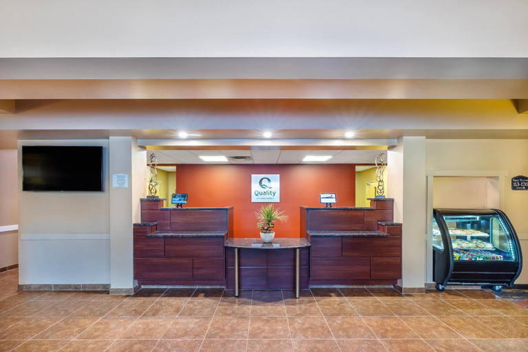 Public Area 2, Quality Inn & Suites Rimbey, Division No. 8