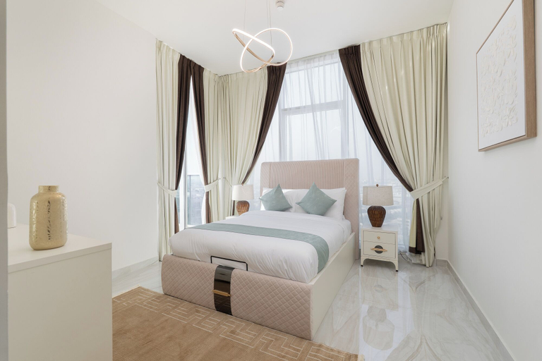 Room 4, Vogue | Gemz Al Furjan near Ibn Battuta Mall, Dubai