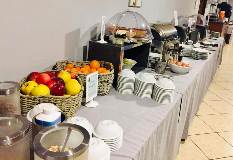 Food & Drinks, Blu Hotel, Sure Hotel Collection by Best Western, Torino