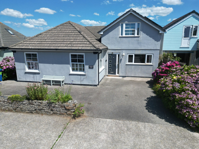 Room 3, Meadow View in Widemouth Bay, Cornwall