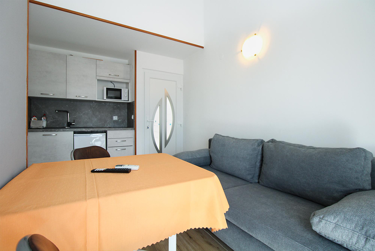 Others 5, Apartment 1030, Fažana